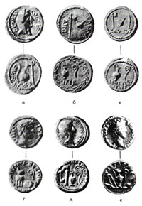 Атрибуты авгурата и понтификата на монетах
