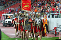 «Десятый легион» марширует на охрану VIP-зоны стадиона «Открытие Арена» во время матча «Спартак»-«Зенит»